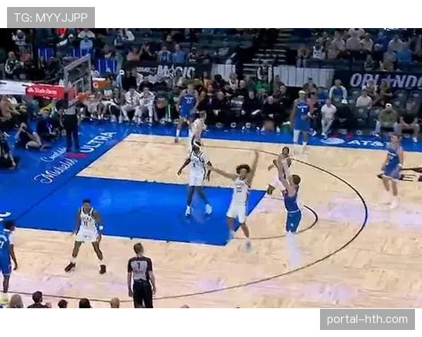 魔术瓦格纳替补复出砍14分 球队主场险胜雄鹿结束三连败